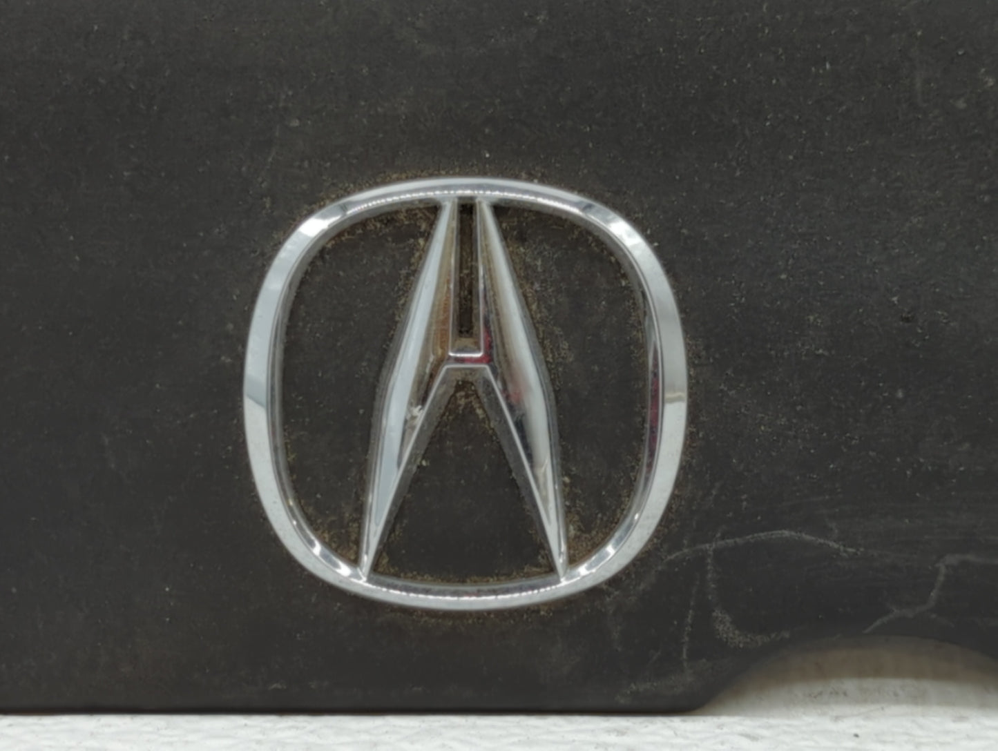 2005 Acura Tsx Engine Cover - Oemusedautoparts1.com