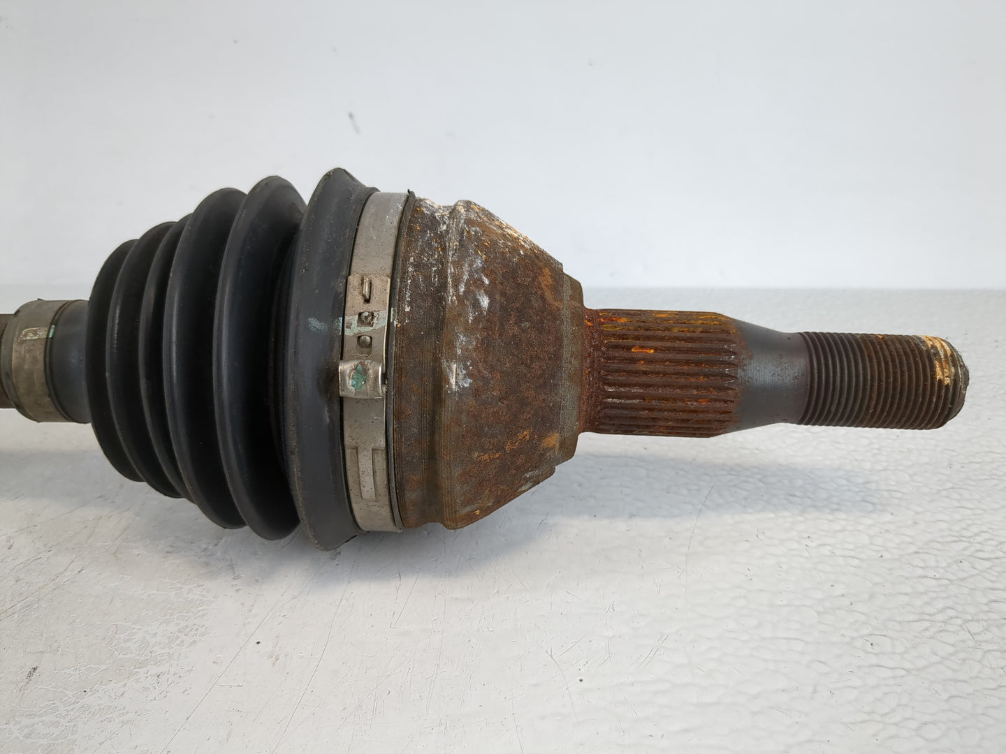 2005 Alfa Romeo Dis160 Axle Shaft Front Driver Cv C/v - Oemusedautoparts1.com