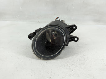 compare product 2002-2005 Audi A4 Passenger Right Oem Front Light Lamp