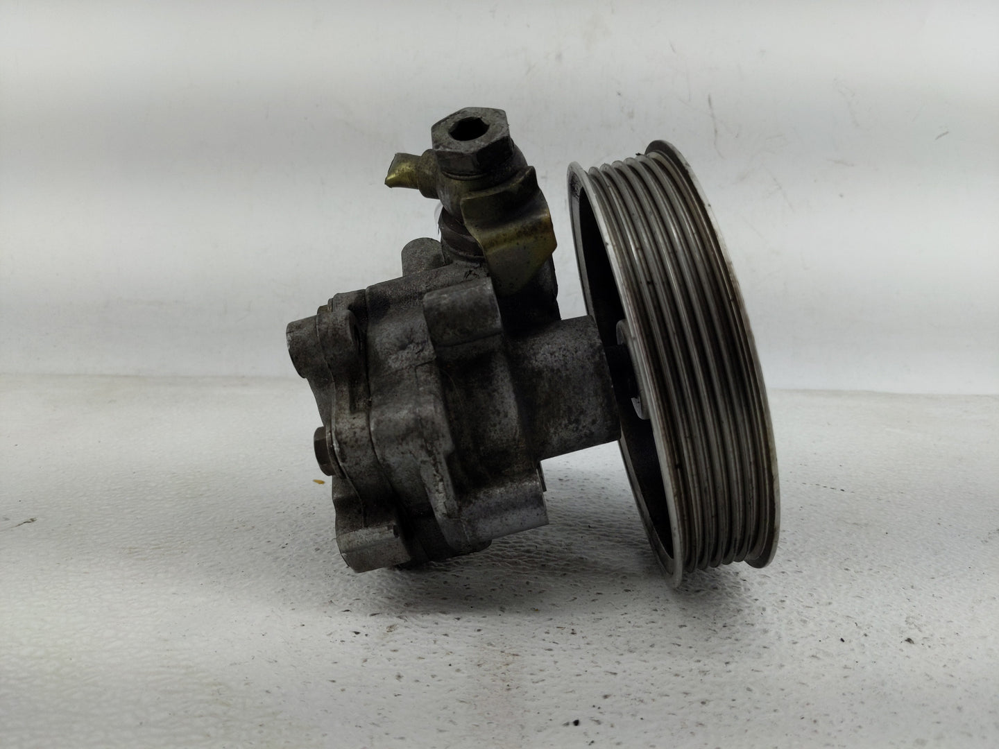 2005-2009 Audi A4 Power Steering Column Pump Oem - Oemusedautoparts1.com