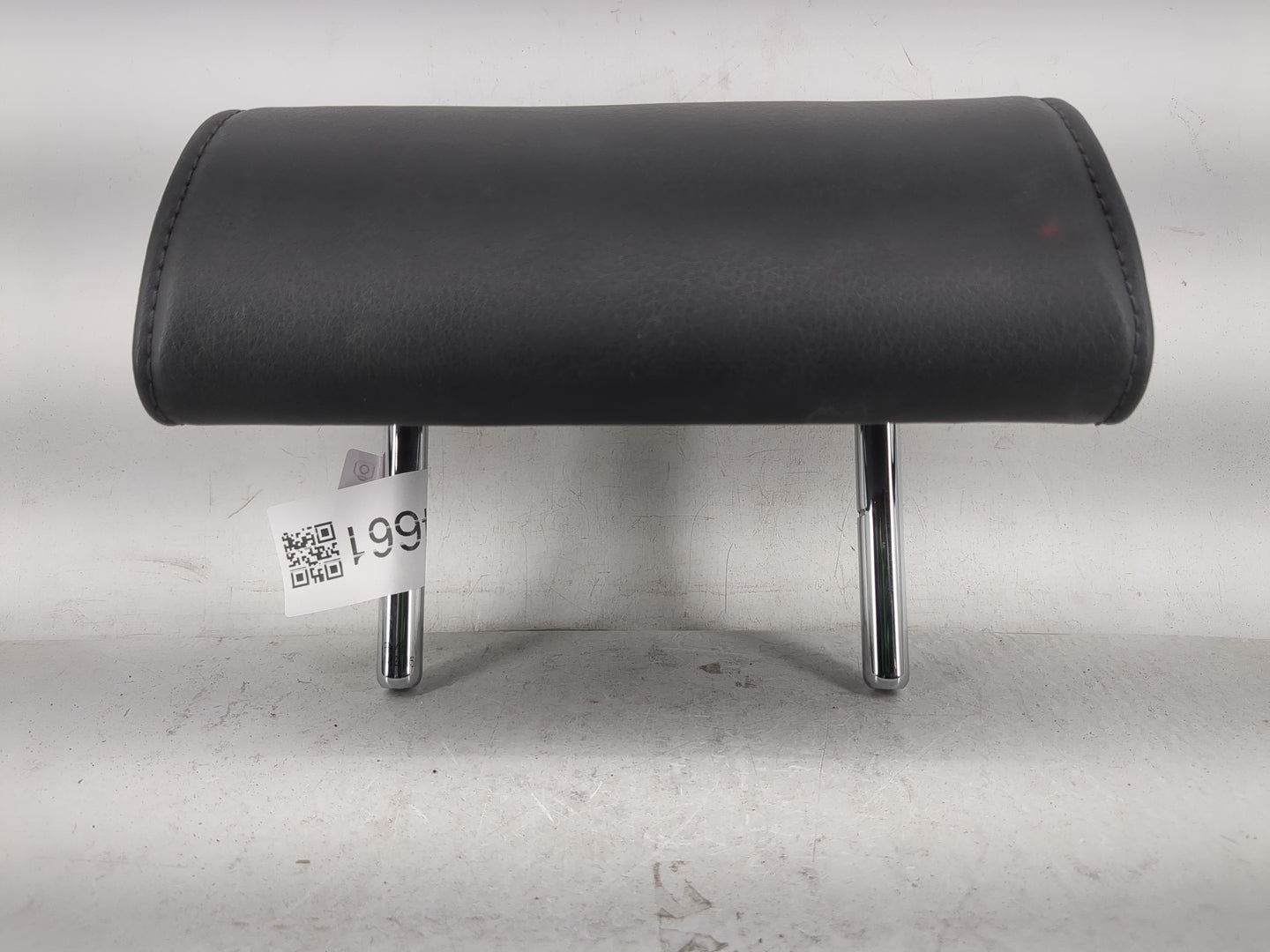 2003-2006 Audi A4 Headrest Head Rest Rear Center Seat Fits Fits 2003 2004 2005 2006 OEM Used Auto Parts - Oemusedautoparts1.