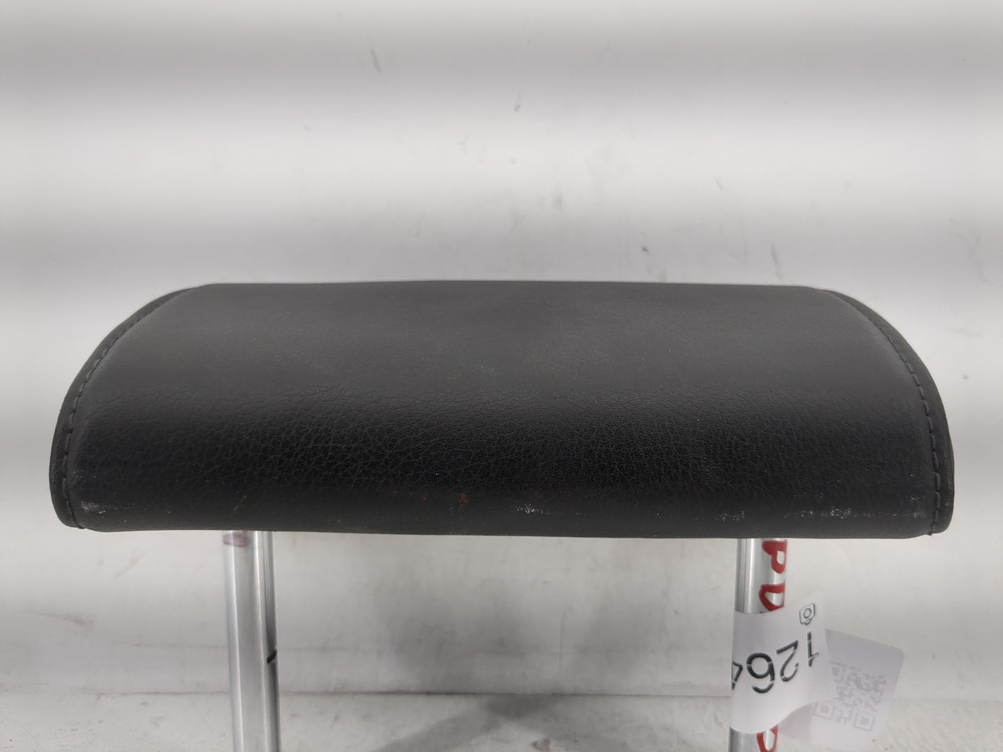 2003-2006 Audi A4 Headrest Head Rest Rear Center Seat Fits Fits 2003 2004 2005 2006 OEM Used Auto Parts - Oemusedautoparts1.