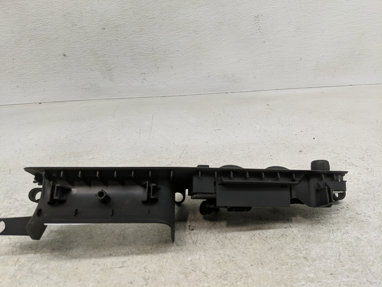 2002-2005 Audi A4 Master Power Window Switch Replacement Driver Side Left Fits Fits 2002 2003 2004 2005 OEM Used Auto Parts 