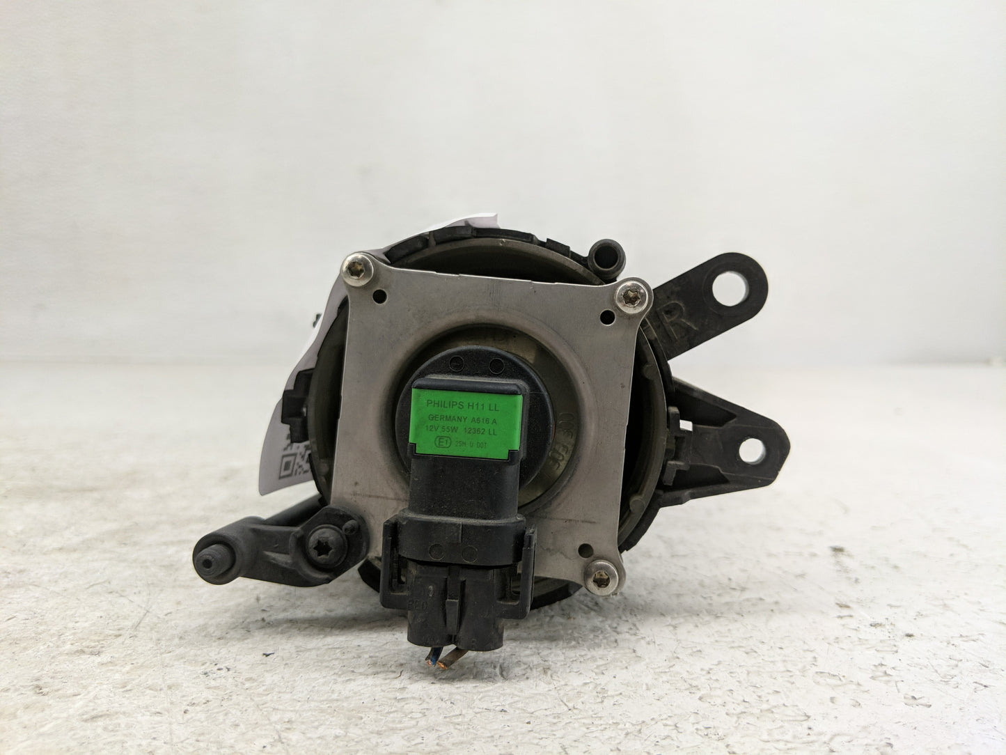 2002-2005 Audi A4 Passenger Right Oem Front Light Lamp - Oemusedautoparts1.com