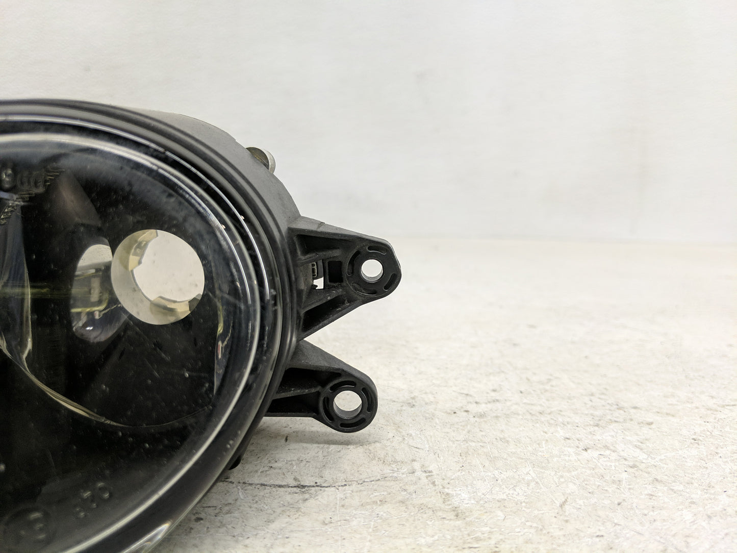 2002-2005 Audi A4 Passenger Right Oem Front Light Lamp - Oemusedautoparts1.com