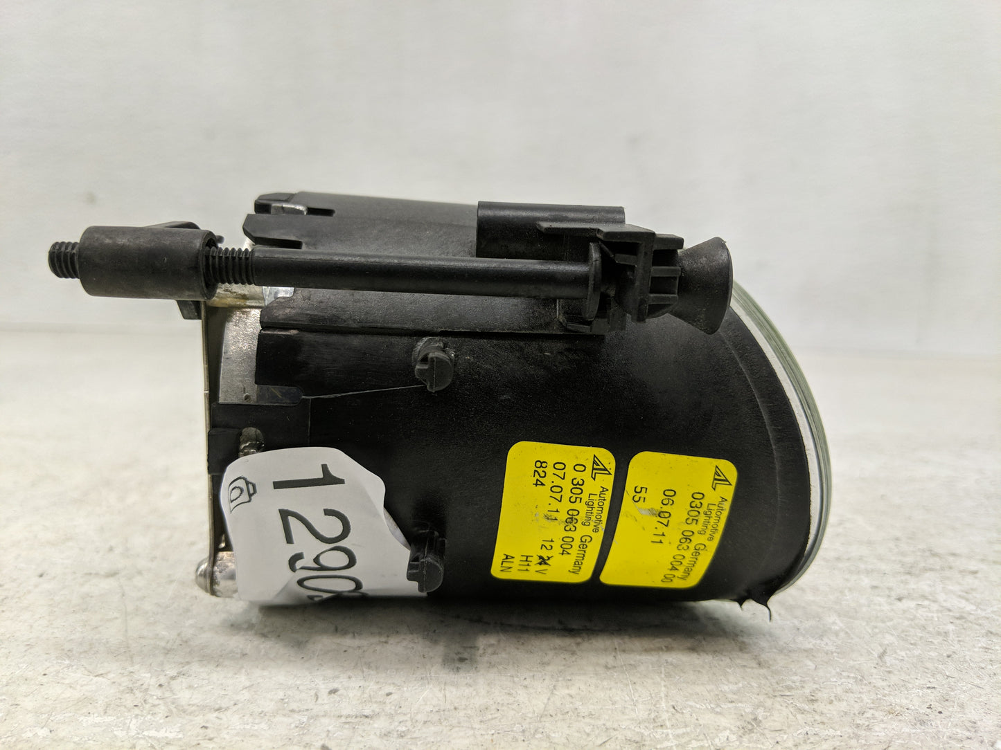2002-2005 Audi A4 Passenger Right Oem Front Light Lamp - Oemusedautoparts1.com