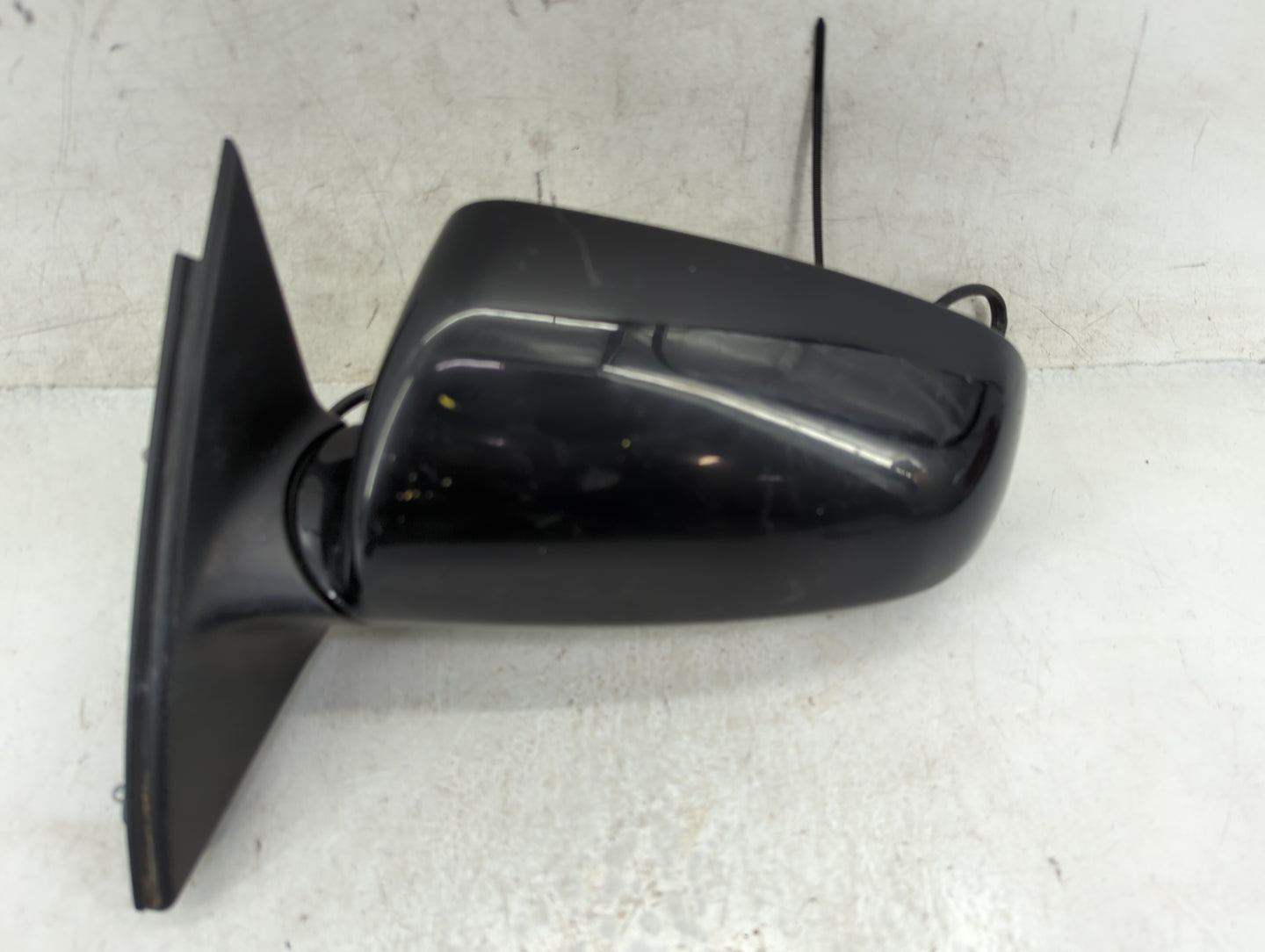 2002-2008 Audi A4 Driver Side View Mirror - Left Door Mirror OEM Used - Oemusedautoparts1.com