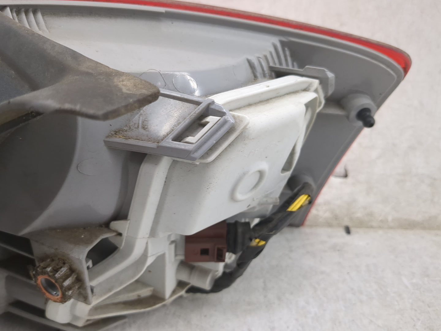 2005-2008 Audi A4 Tail Light Assembly Driver Left OEM P/N:7480-13 484 003, 8E9 945 095 F Fits Fits 2005 2006 2007 2008 OEM U