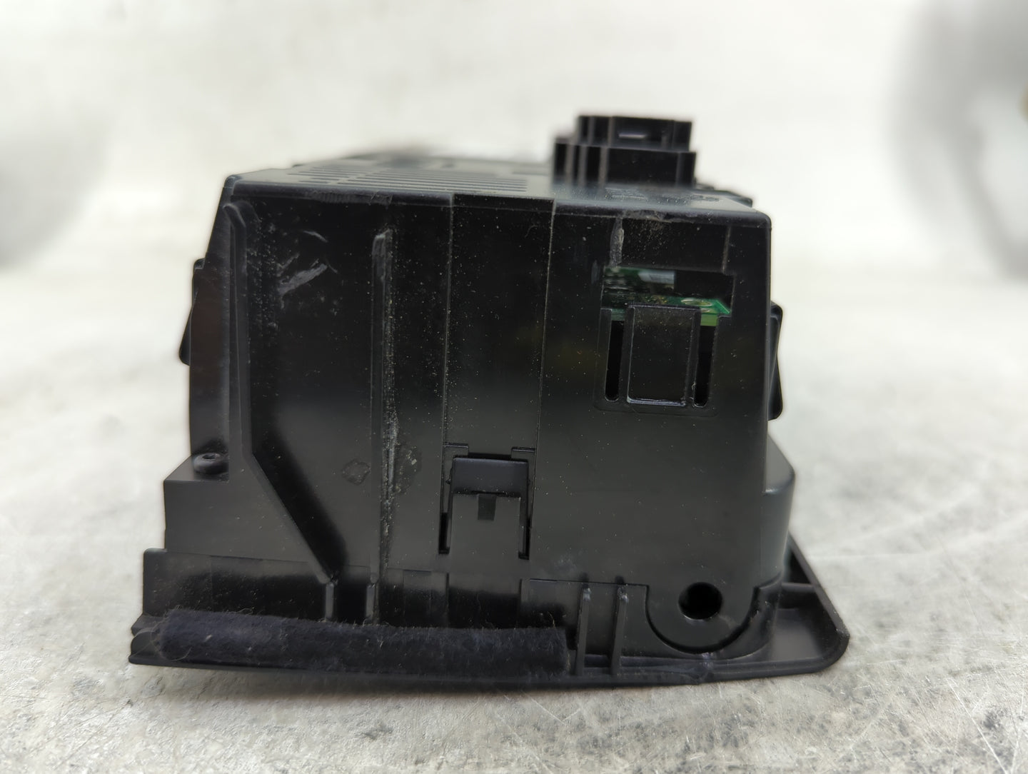 2002-2005 Audi A4 Climate Control Module Temperature AC/Heater Replacement P/N:8E0 820 043 AM Fits Fits 2002 2003 2004 2005 