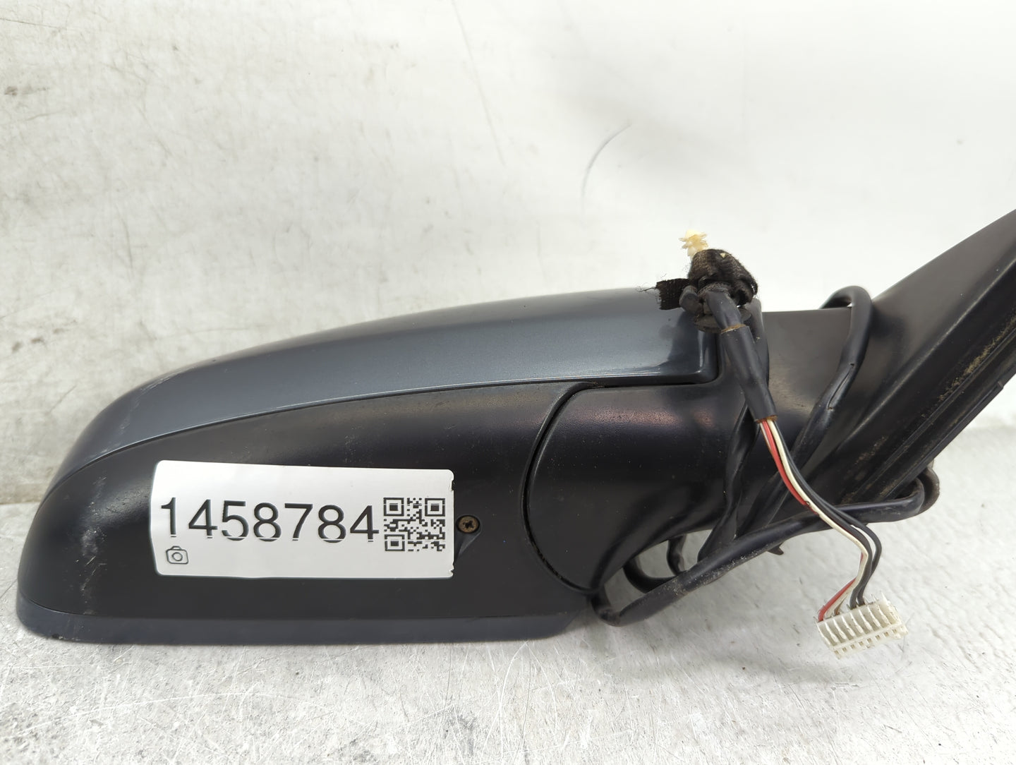 2002-2008 Audi A4 Passenger Side View Mirror - Right Door Mirror OEM Used - Oemusedautoparts1.com