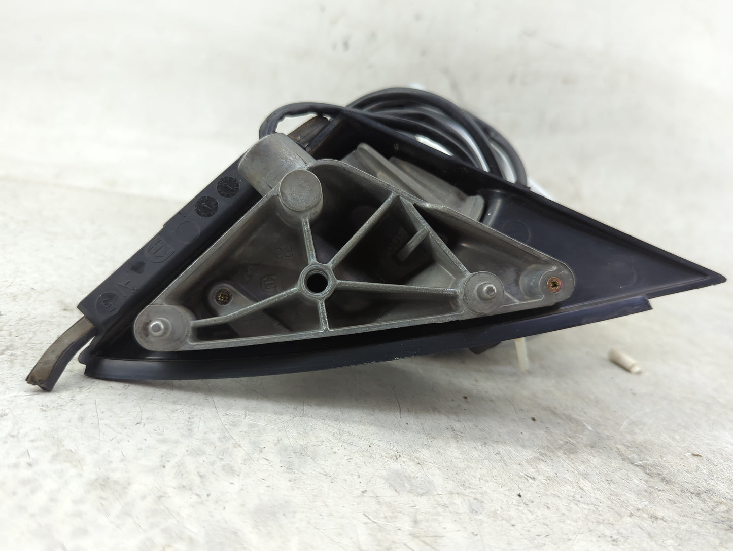 2002-2008 Audi A4 Driver Side View Mirror - Left Door Mirror OEM Used - Oemusedautoparts1.com