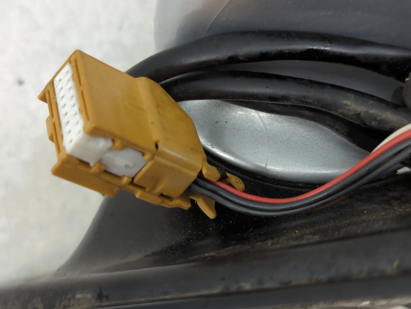 2002-2008 Audi A4 Passenger Side View Mirror - Right Door Mirror OEM Used - Oemusedautoparts1.com
