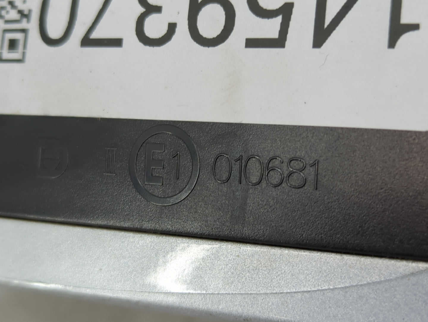 2002-2008 Audi A4 Passenger Side View Mirror - Right Door Mirror OEM Used - Oemusedautoparts1.com