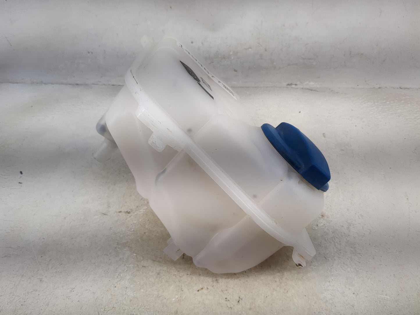 2002-2008 Audi A4 Radiator Coolant Overflow Expansion Tank Bottle 1494677 - Oemusedautoparts1.com