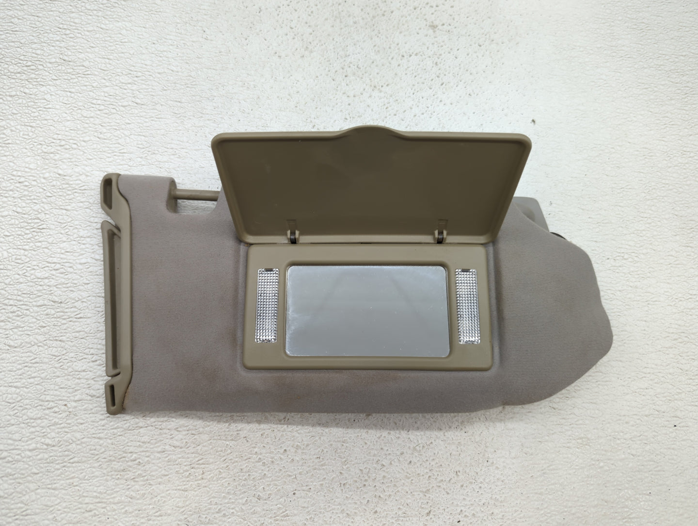 2003-2009 Audi A4 Sun Visor Shade Replacement Passenger Right Mirror Fits Fits 2003 2004 2005 2006 2007 2008 2009 OEM Used A