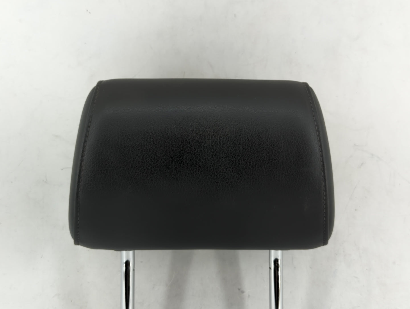 2002-2005 Audi A4 Headrest Head Rest Rear Seat Fits Fits 2002 2003 2004 2005 OEM Used Auto Parts - Oemusedautoparts1.com