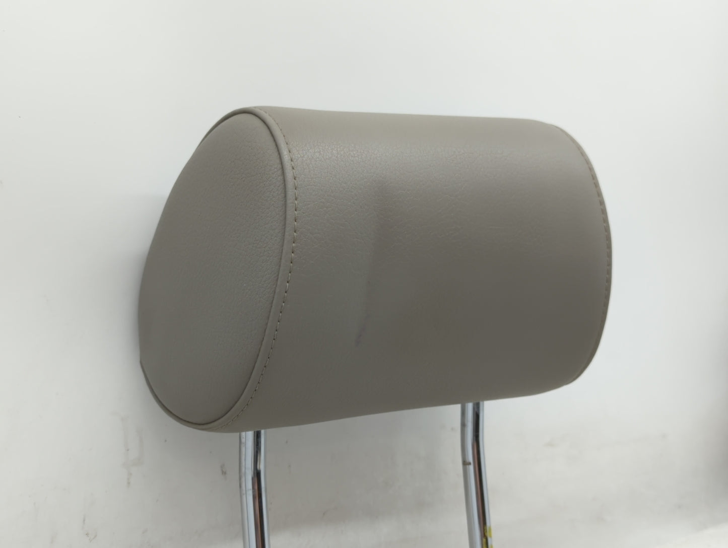 2003-2006 Audi A4 Headrest Head Rest Rear Seat Fits Fits 2003 2004 2005 2006 OEM Used Auto Parts - Oemusedautoparts1.com