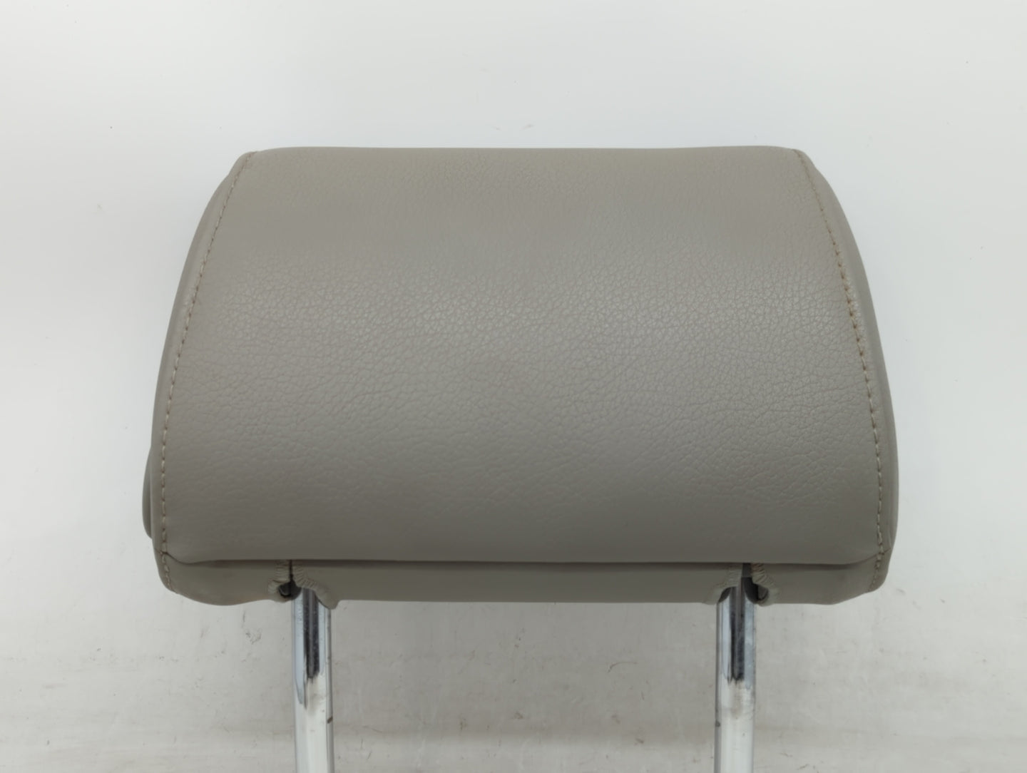 2003-2006 Audi A4 Headrest Head Rest Rear Seat Fits Fits 2003 2004 2005 2006 OEM Used Auto Parts - Oemusedautoparts1.com