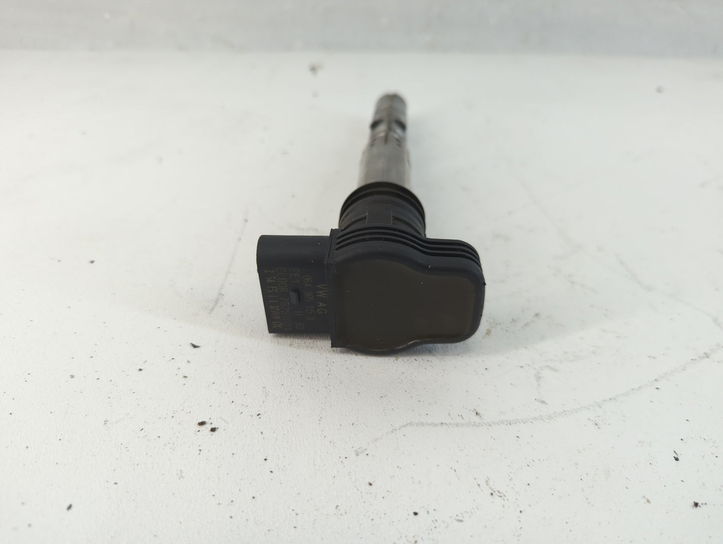 2004-2005 Audi A4 Ignition Coil Igniter Pack - Oemusedautoparts1.com