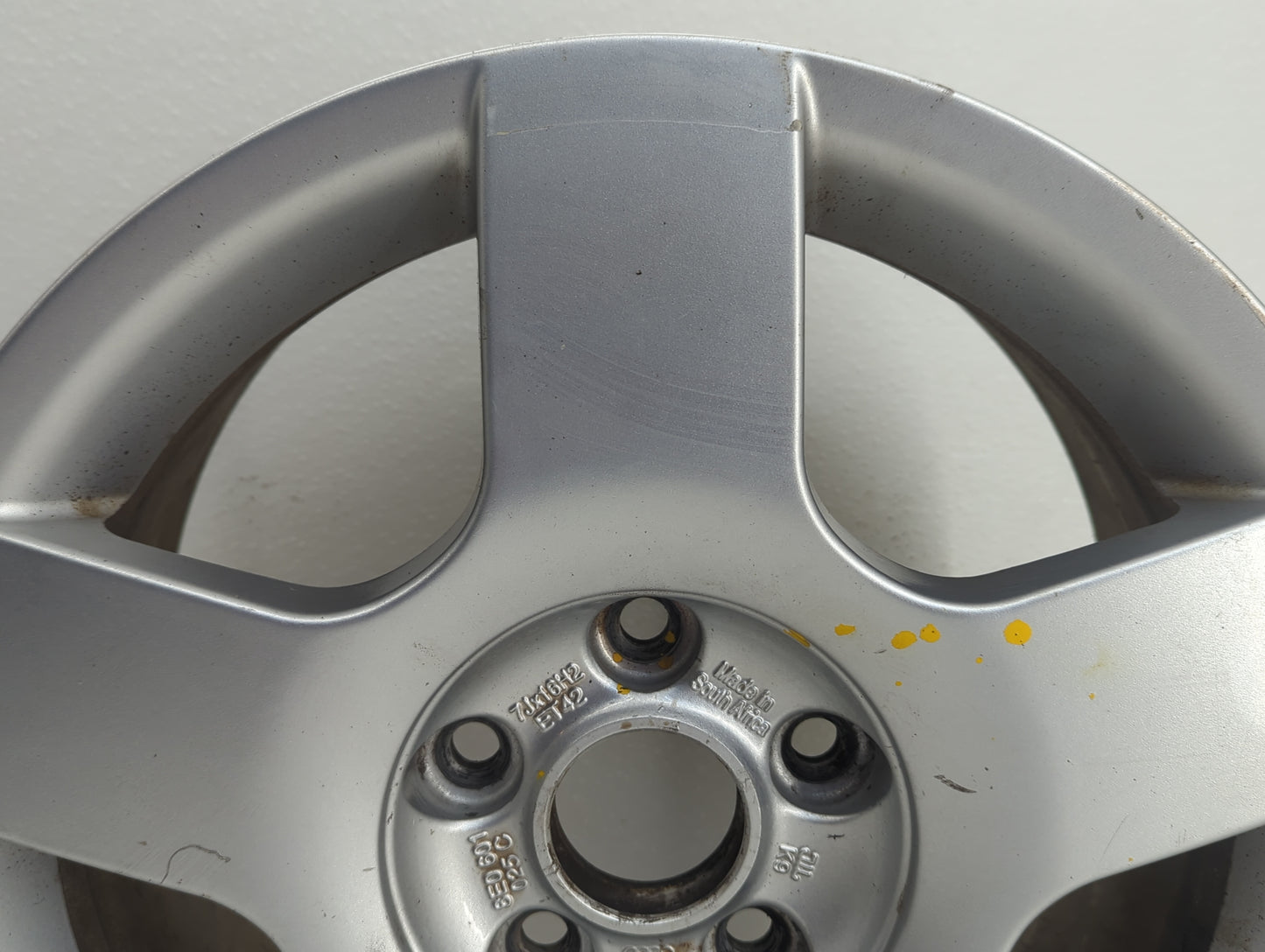 2002-2005 Audi A4 Oem Wheel Rim Silver - Oemusedautoparts1.com