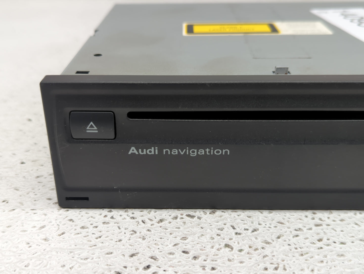 2005 Audi A6 Am Fm Cd Player Radio Receiver - Oemusedautoparts1.com