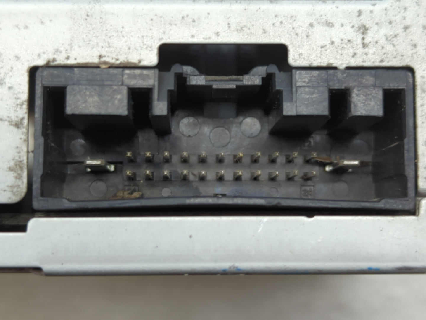 2005-2009 Audi A6 Radio AM FM Cd Player Receiver Replacement P/N:EB5T-19C107-BB Fits Fits 2003 2004 2005 2006 2007 2008 2009