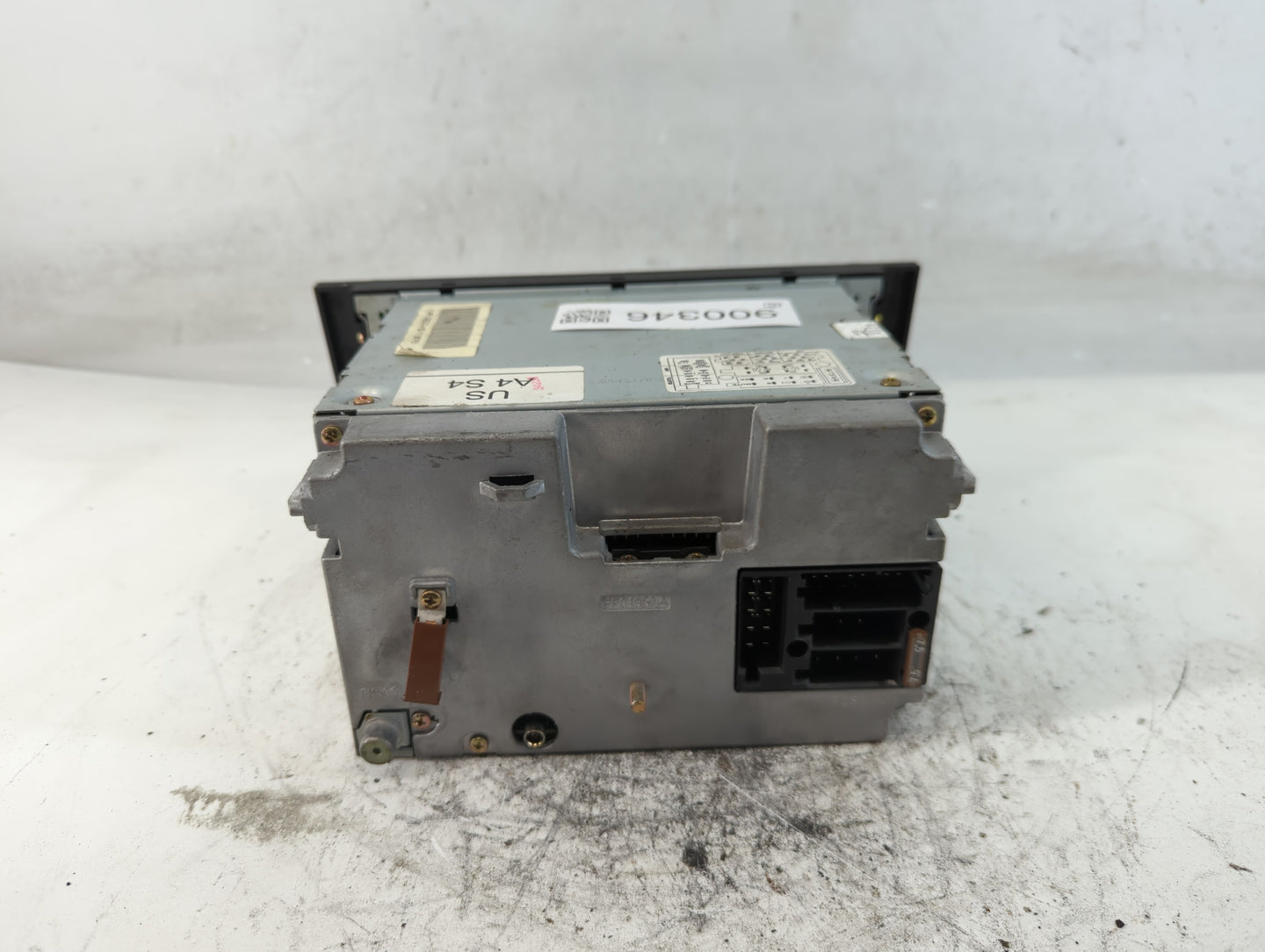 2005-2011 Audi A6 Radio AM FM Cd Player Receiver Replacement P/N:8D0 035 195 A Fits Fits 2005 2006 2007 2008 2009 2010 2011 