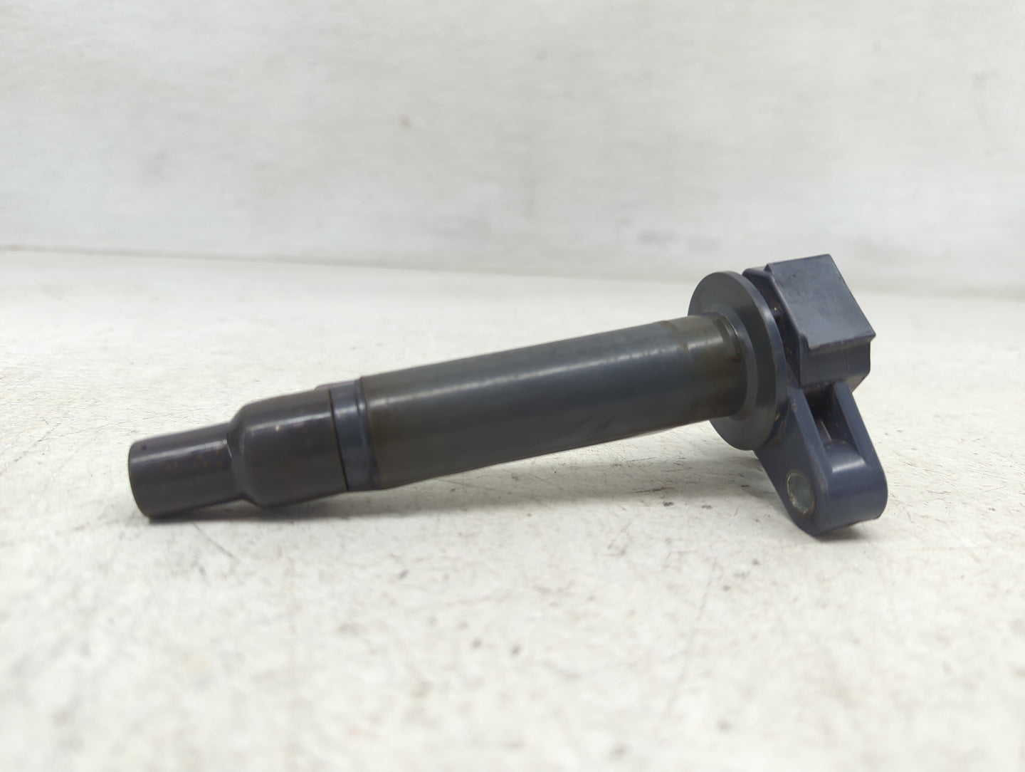Audi A8 Ignition Coil Igniter Pack - Oemusedautoparts1.com