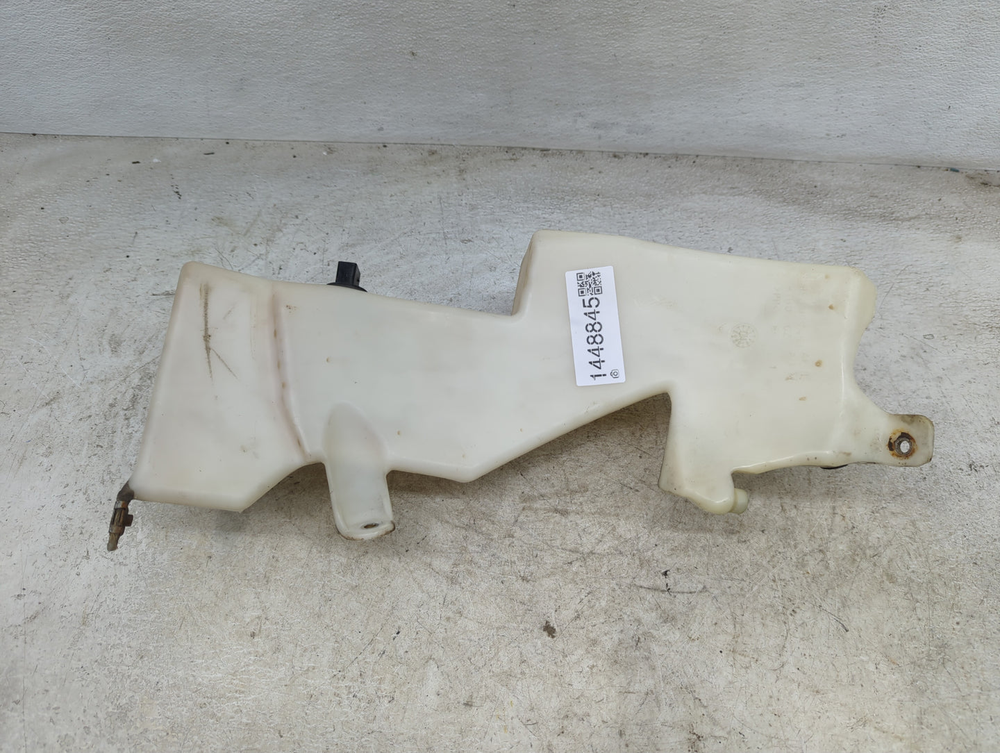 2004-2005 Audi S4 Windshield Washer Fluid Reservoir Bottle Oem - Oemusedautoparts1.com