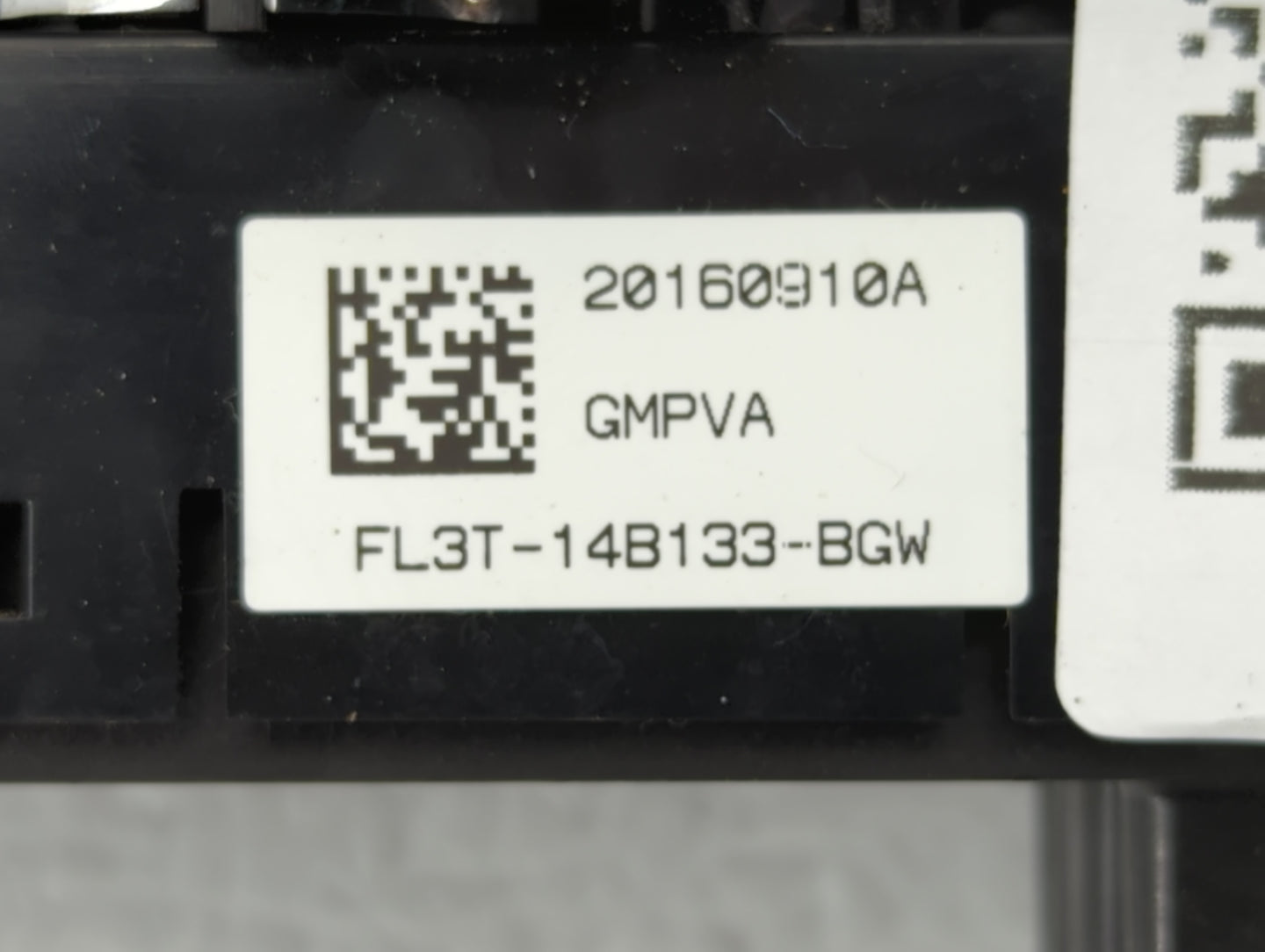 2004-2005 Audi S4 Master Power Window Switch Replacement Driver Side Left P/N:FL3T-14B133-BGW Fits Fits 2002 2003 2004 2005 