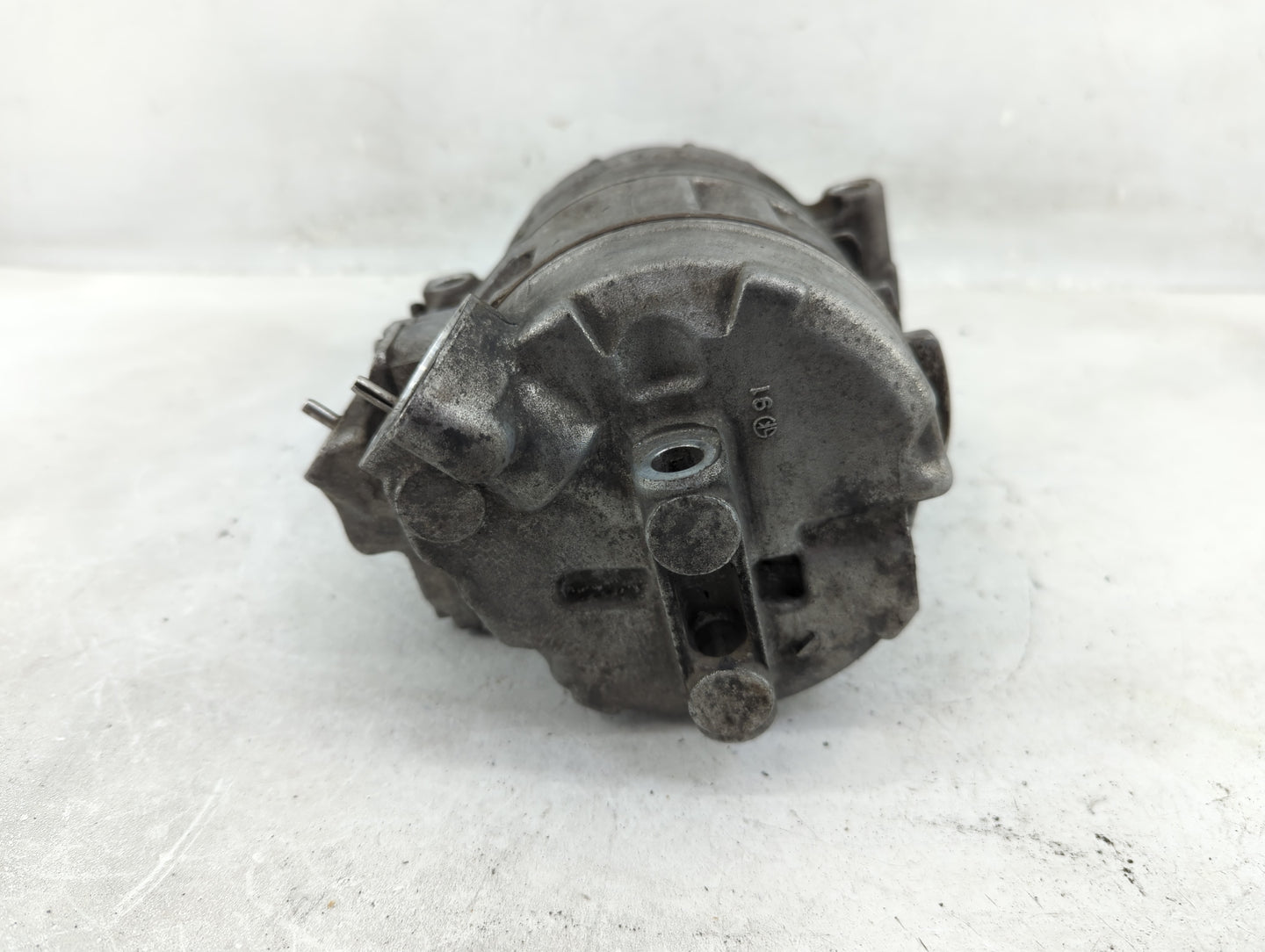 Bmw 325xi Air Conditioning A/c Ac Compressor Oem - Oemusedautoparts1.com