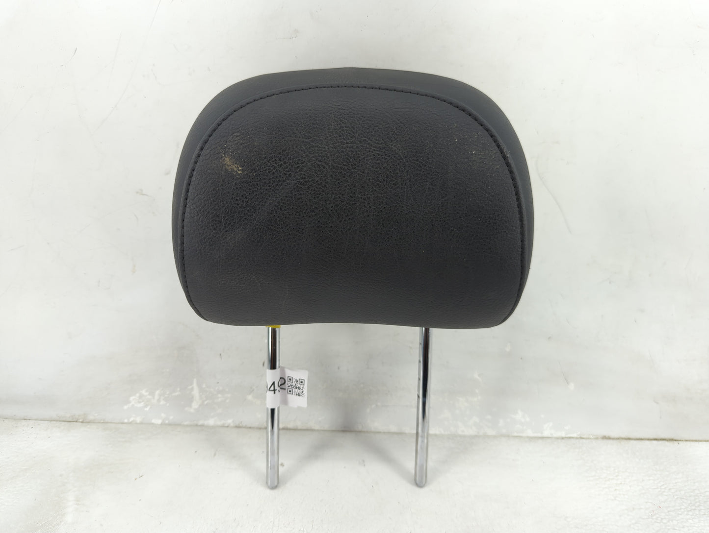 2005 Bmw 325xi Headrest Head Rest Front Driver Seat Black - Oemusedautoparts1.com
