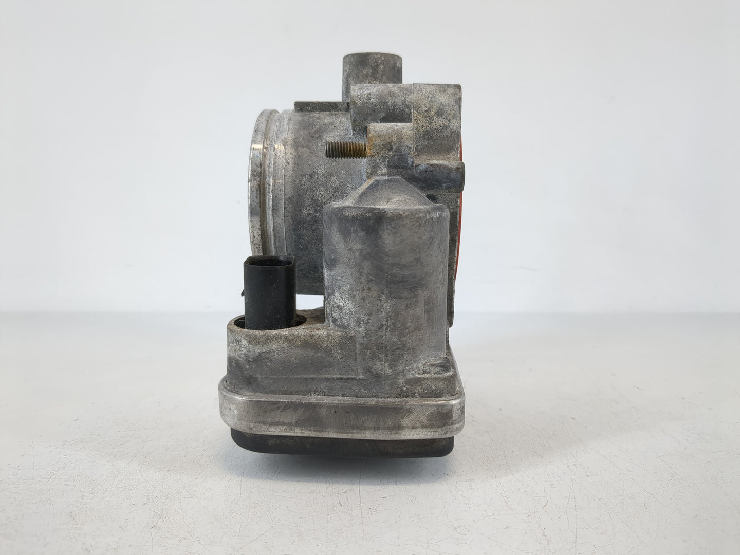 2001-2006 Bmw 330i Throttle Body P/N:1354 7 502 445-05 Fits Fits 2001 2002 2003 2004 2005 2006 OEM Used Auto Parts - Oemused