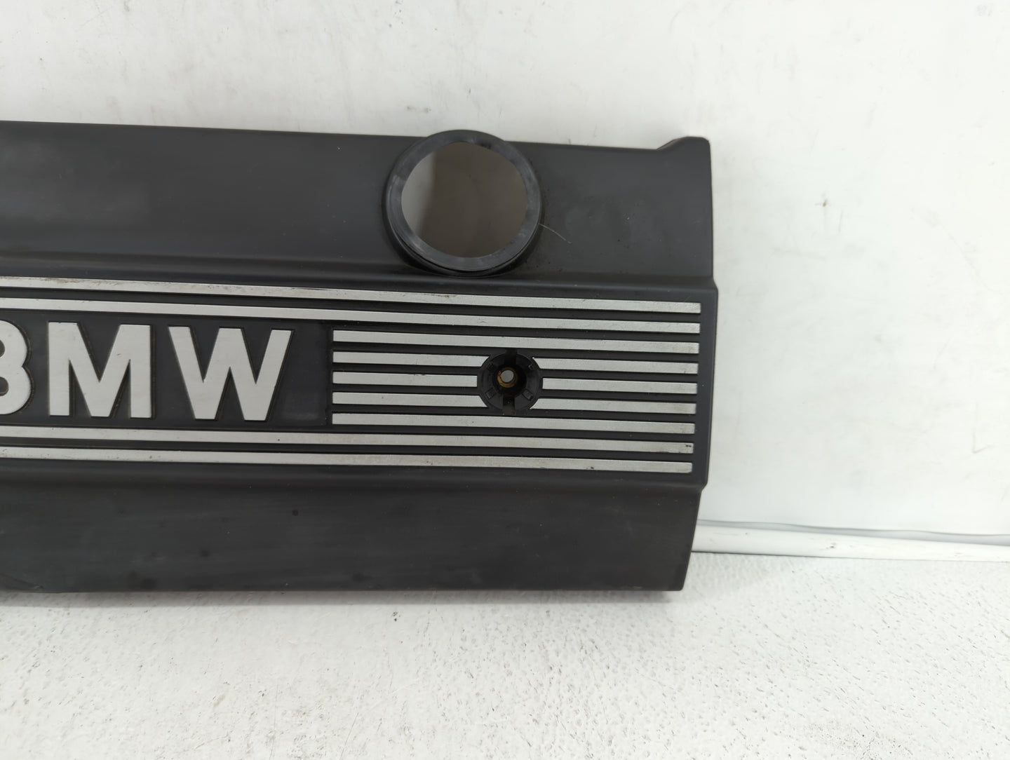 2005 Bmw 330i Engine Cover - Oemusedautoparts1.com