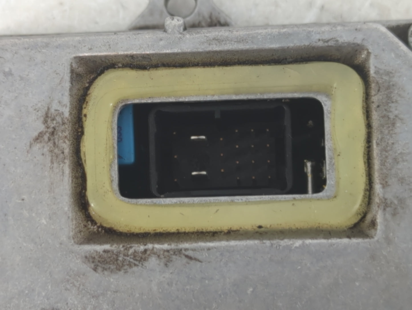 2003-2006 Bmw 330i Headlight Ballast Head Light - Oemusedautoparts1.com