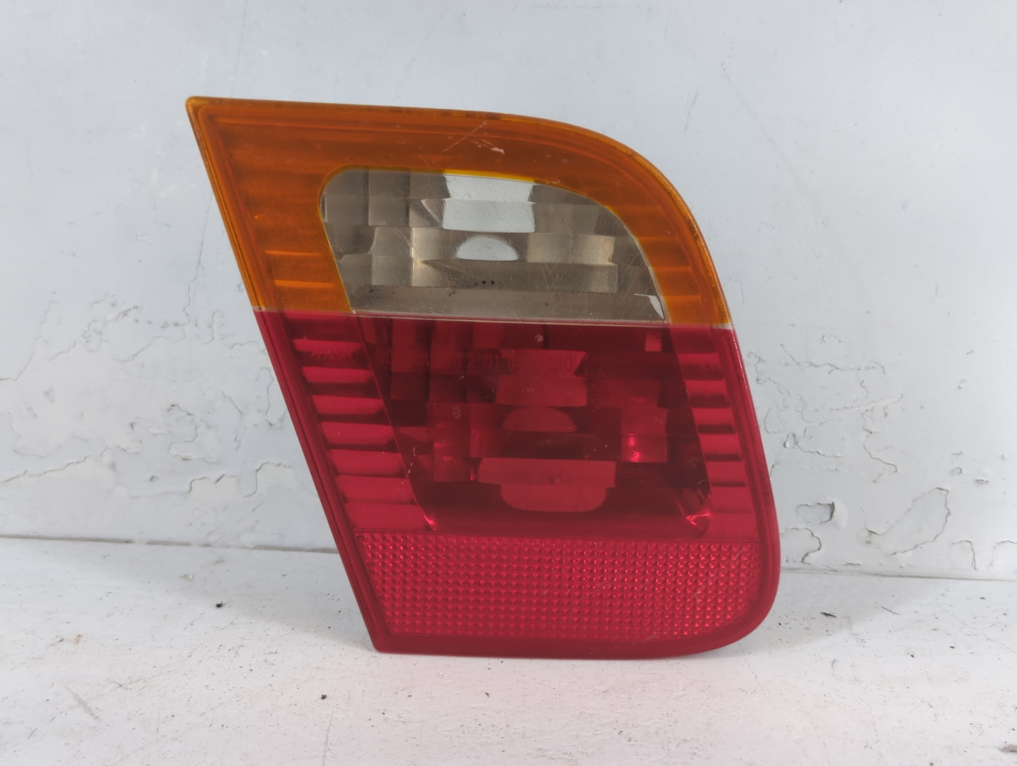 2005 Bmw 330i Tail Light Assembly Driver Left OEM Fits OEM Used Auto Parts - Oemusedautoparts1.com