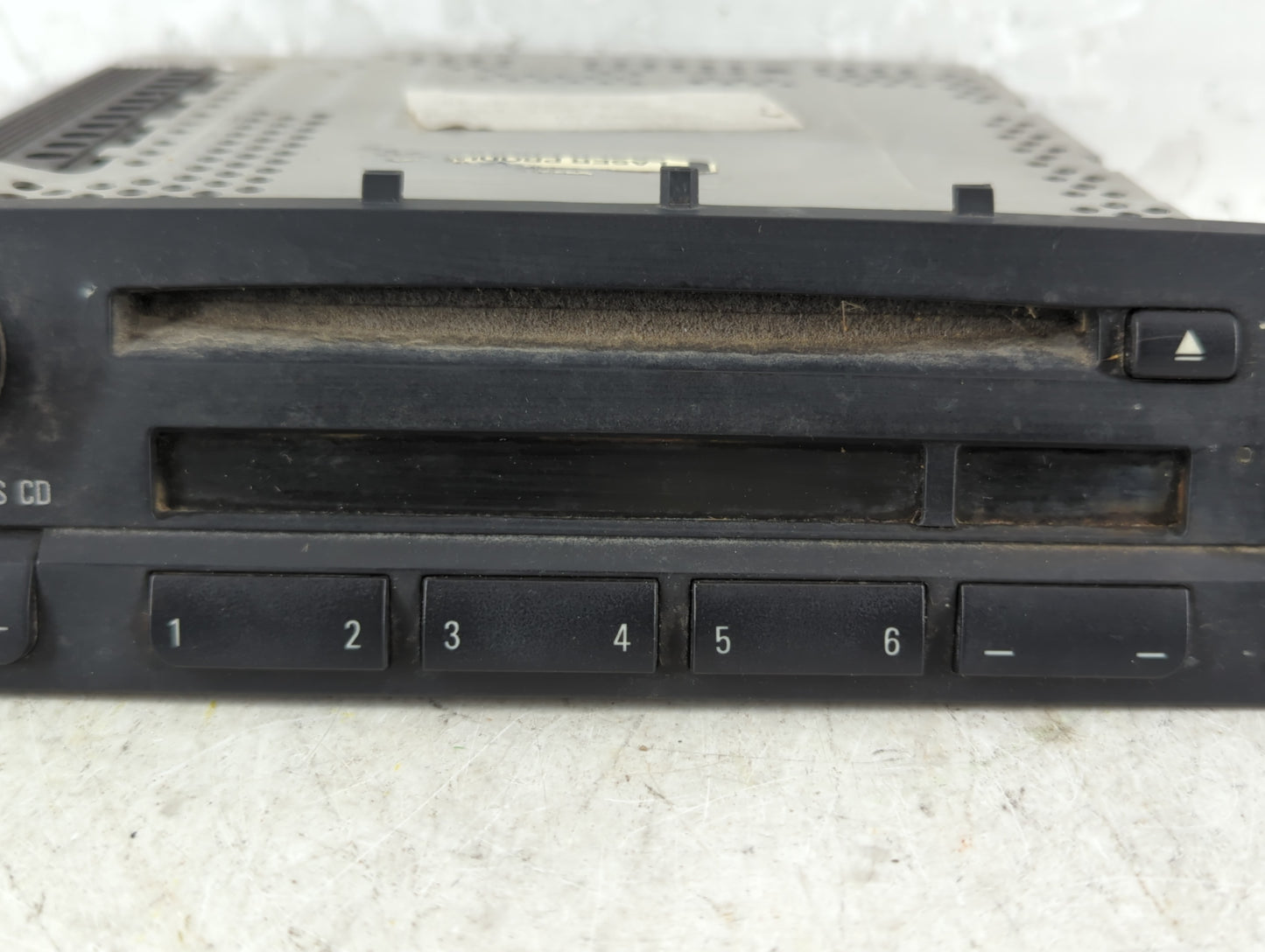 2005 Bmw 330i Radio AM FM Cd Player Receiver Replacement P/N:E24020201 Fits OEM Used Auto Parts - Oemusedautoparts1.com