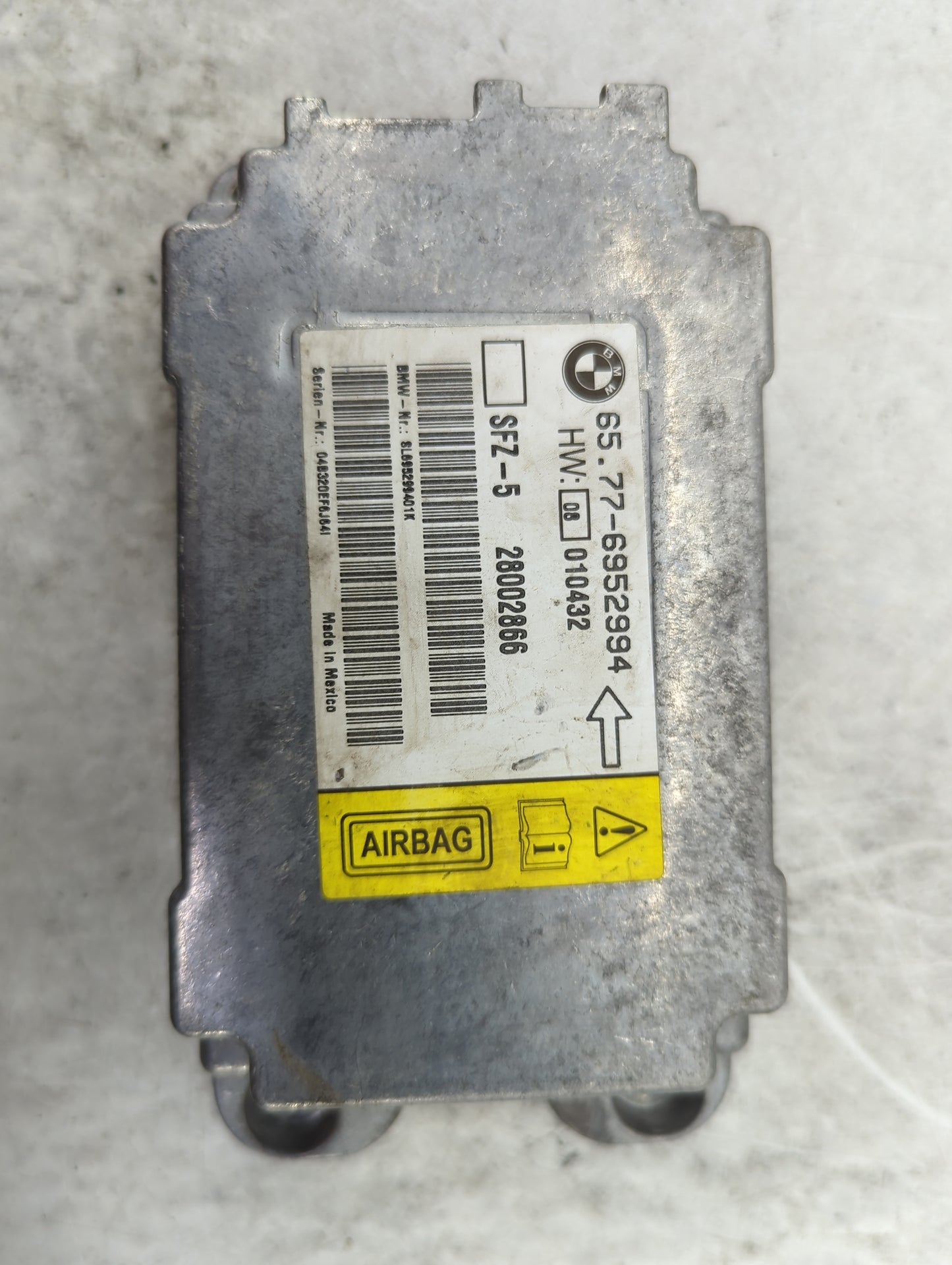 Bmw 525 Safety Restraint Srs Airbag Control Module - Oemusedautoparts1.com