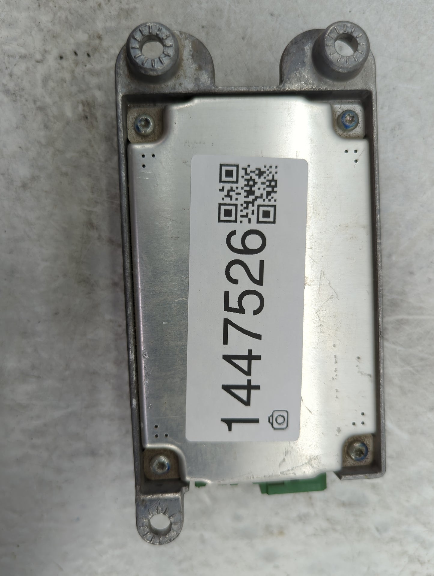 Bmw 525 Safety Restraint Srs Airbag Control Module - Oemusedautoparts1.com