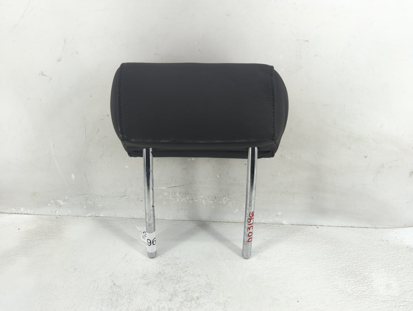 2005 Bmw 525i Headrest Head Rest Rear Seat Fits OEM Used Auto Parts - Oemusedautoparts1.com