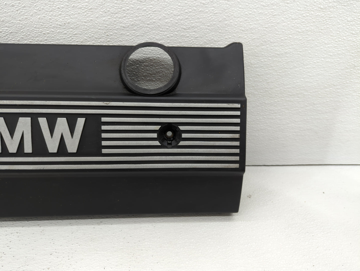 2005 Bmw 525i Engine Cover - Oemusedautoparts1.com