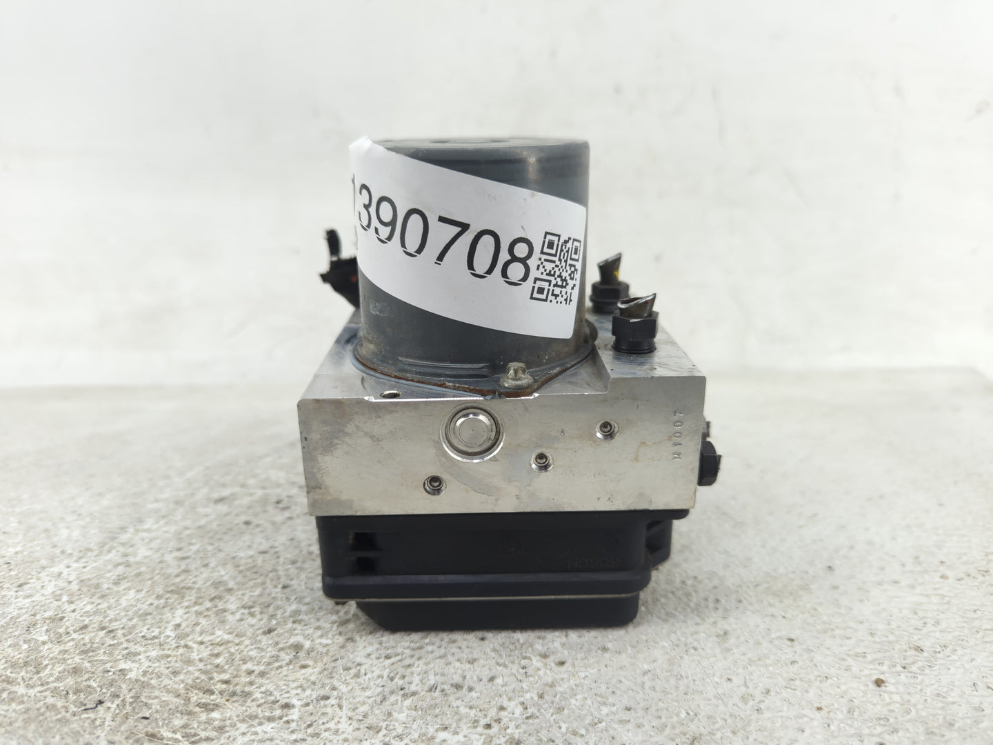 2004-2005 Bmw 545i ABS Pump Control Module Replacement P/N:6758743-01 0 265 234 134, 3451 67587 43 Fits Fits 2004 2005 2006 