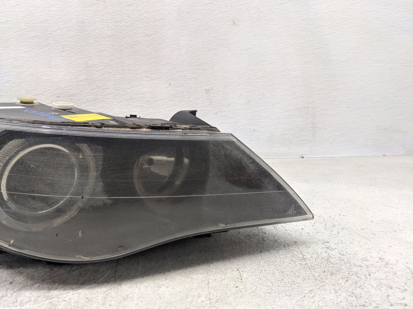 2004-2005 Bmw 645ci Passenger Right Oem Head Light Headlight Lamp - Oemusedautoparts1.com