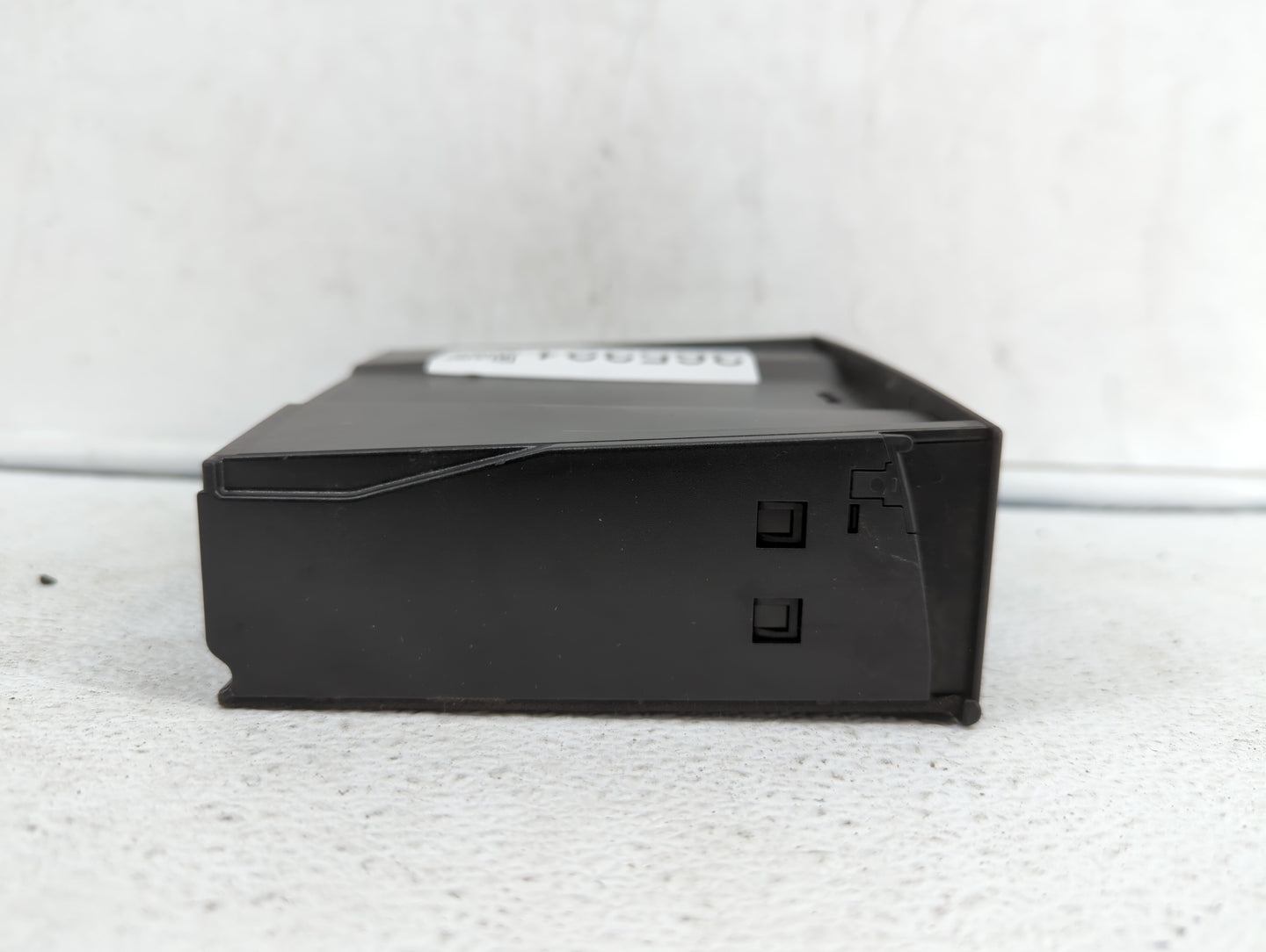 2005 Bmw 745i CENTER CONSOLE CD STORAGE Black - Oemusedautoparts1.com