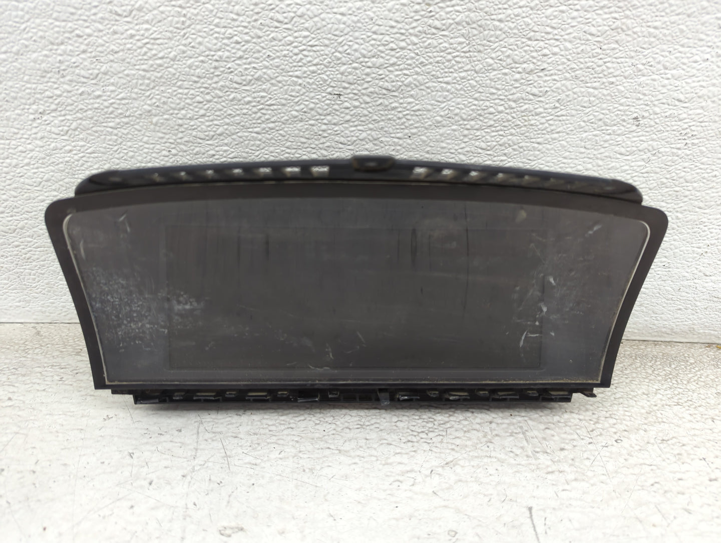 2005 Bmw 745i Information Display Screen - Oemusedautoparts1.com