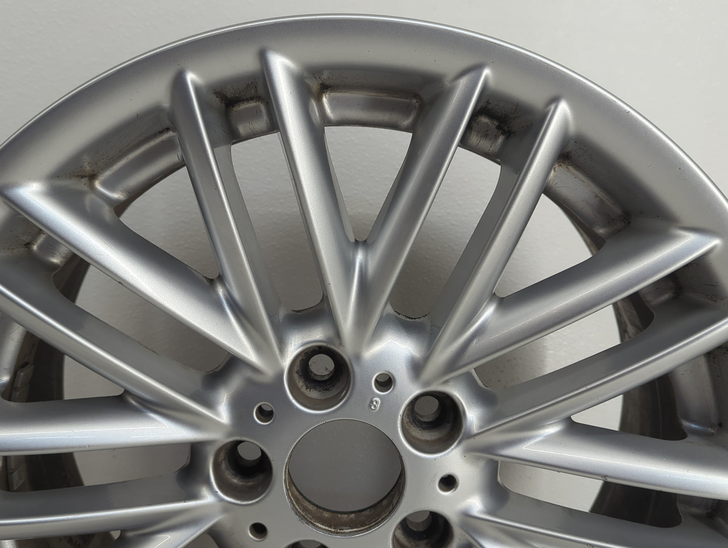 2002-2005 Bmw 745i Oem Wheel Rim 878507 - Oemusedautoparts1.com