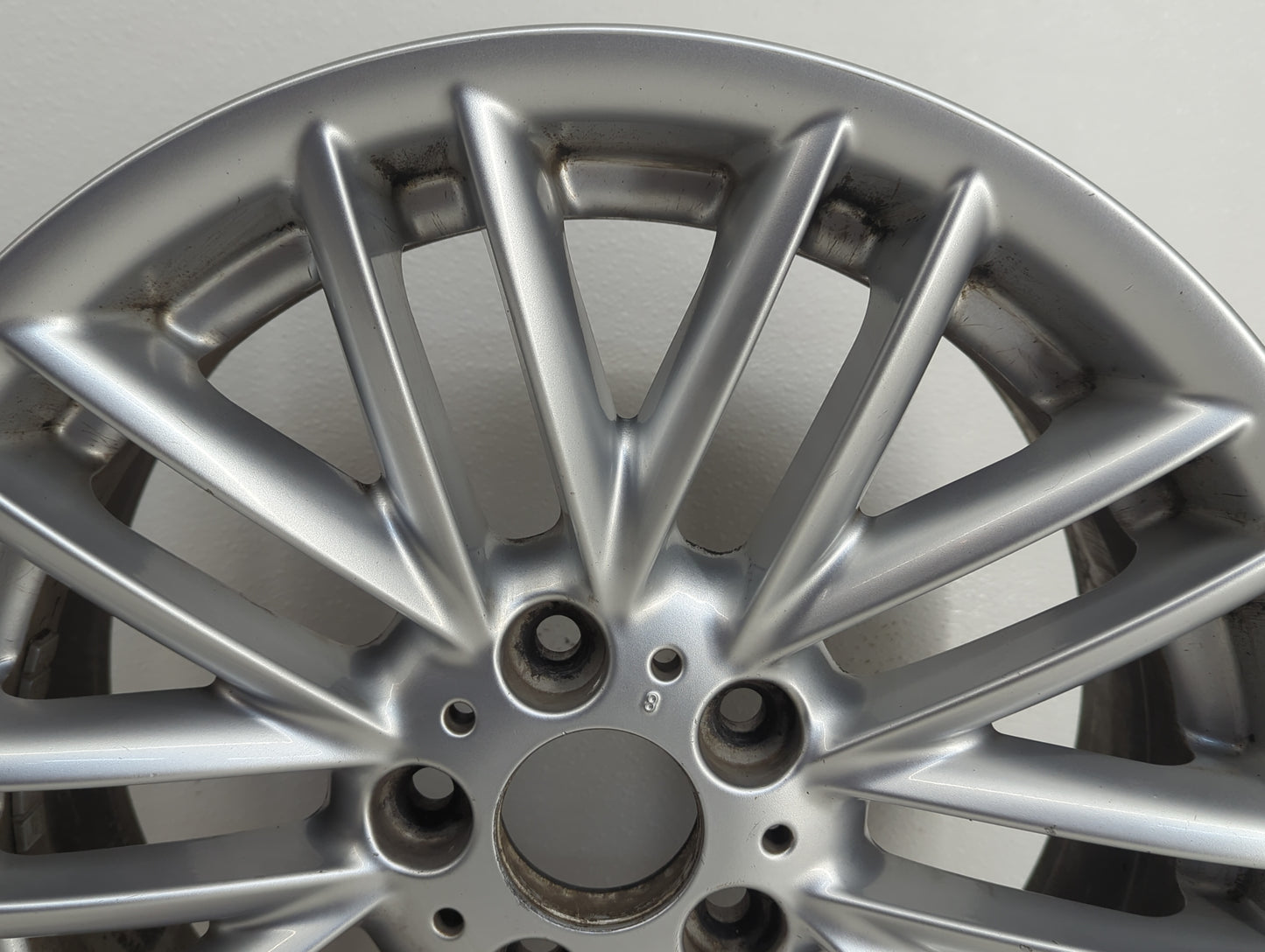 2002-2005 Bmw 745i Oem Wheel Rim 878507 - Oemusedautoparts1.com