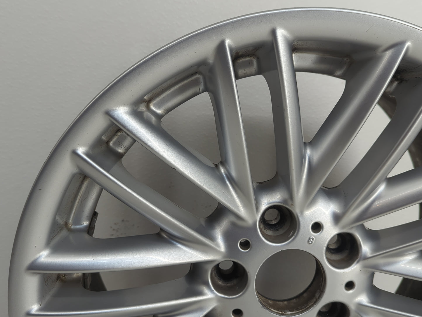 2002-2005 Bmw 745i Oem Wheel Rim 878507 - Oemusedautoparts1.com