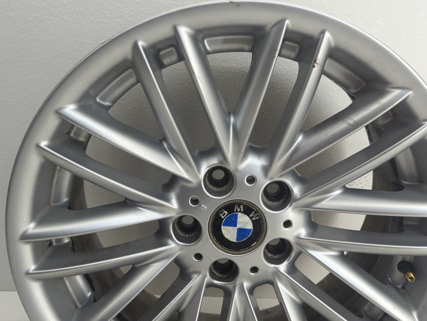 2002-2005 Bmw 745i Oem Wheel Rim 878514 - Oemusedautoparts1.com