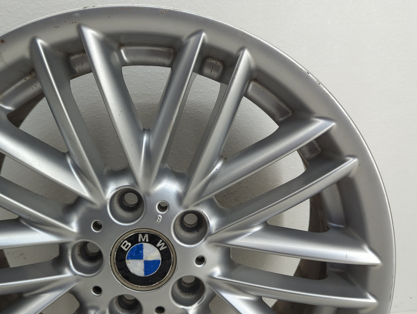 2002-2005 Bmw 745i Oem Wheel Rim 878515 - Oemusedautoparts1.com